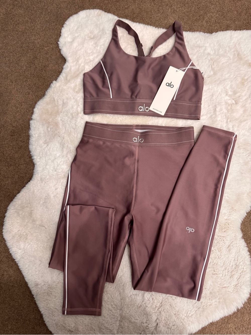 ALO Yoga Mauve Dusty Rose Leggings & Sports Bra Set